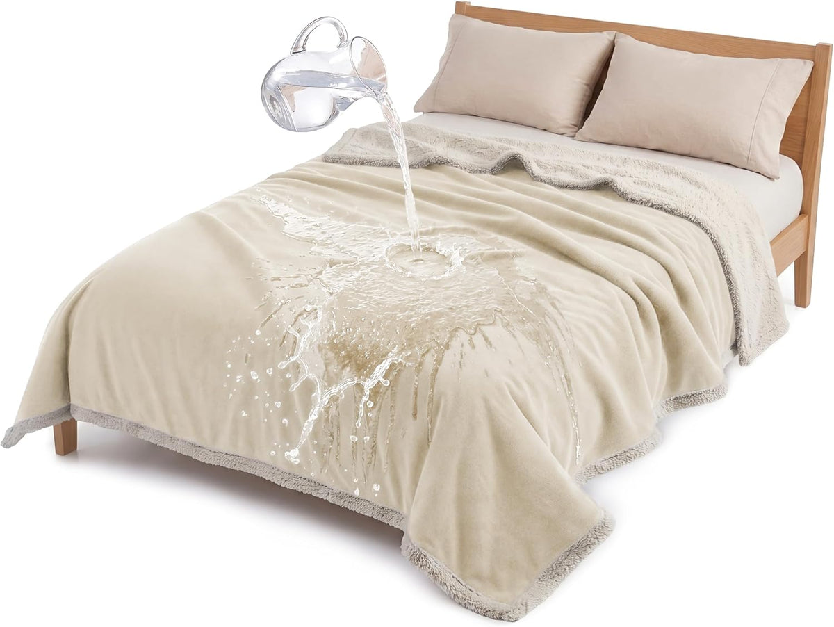 Waterproof Pet Blanket, Reversible Throw for Dogs and Cats - Petguard
