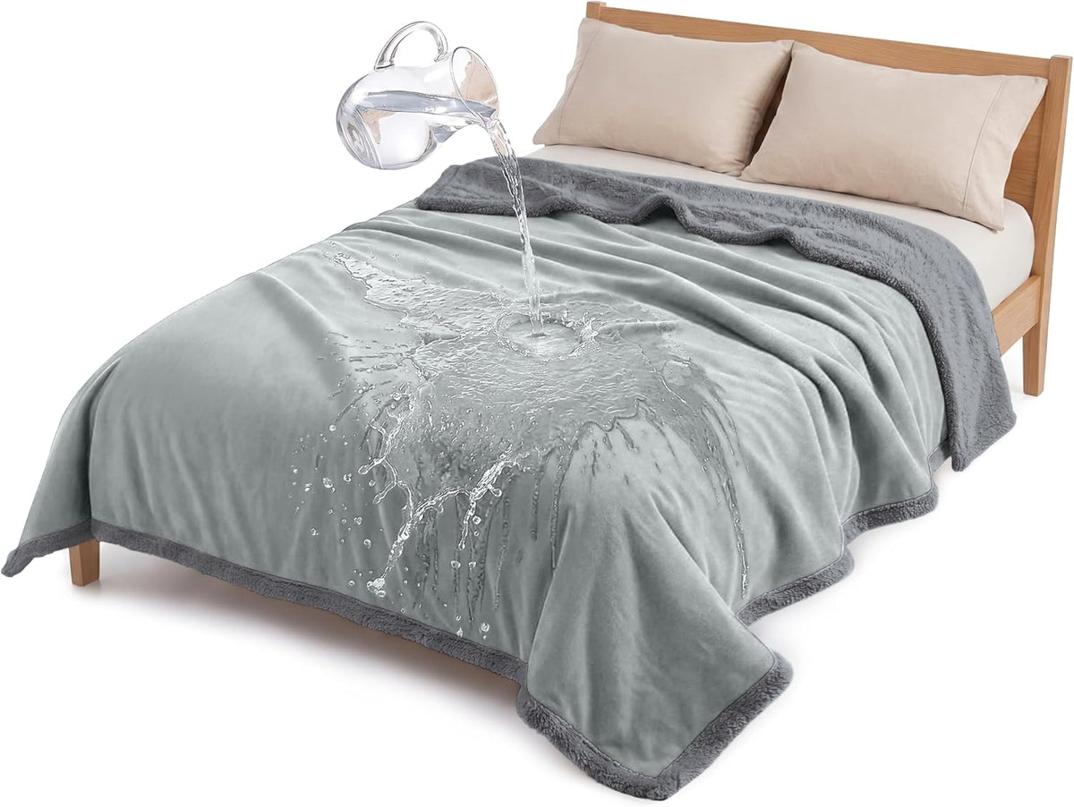 Waterproof Pet Blanket, Reversible Throw for Dogs and Cats - Petguard