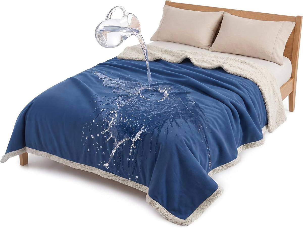 Waterproof Pet Blanket, Reversible Throw for Dogs and Cats - Petguard